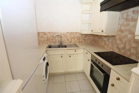 Kitchen.JPG
