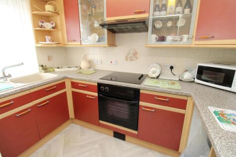 Kitchen.JPG