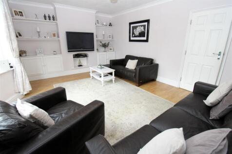 Lounge1.JPG