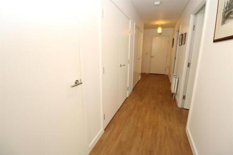 Hallway 2.JPG
