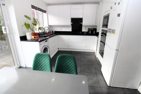 KItchen.JPG