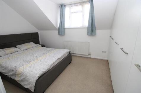 Bed 1.JPG