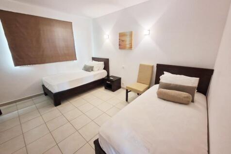 Twin Bedroom