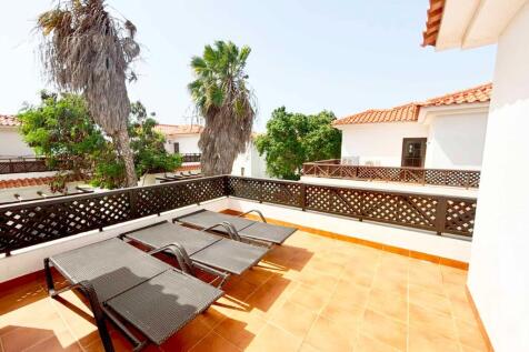 Rear Balcony