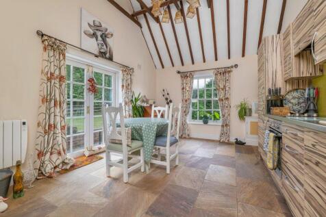 Breakfast Room