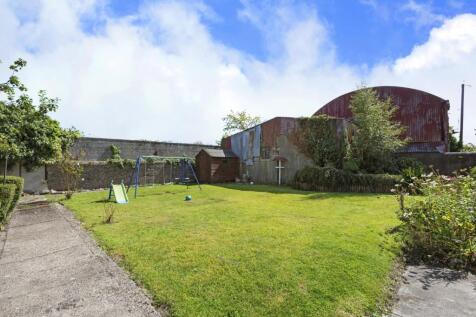 Rear Garden2