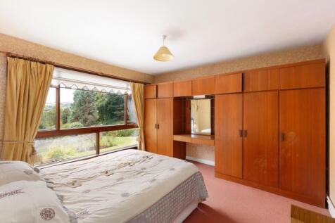 Beedroom 1
