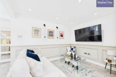 Living / Dining Kitchen