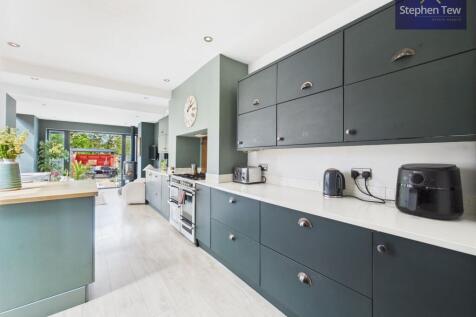 Kitchen/ Lounge