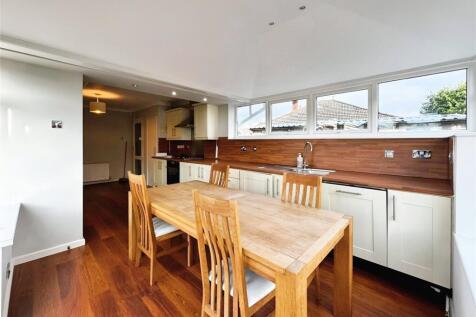 Kitchen 3