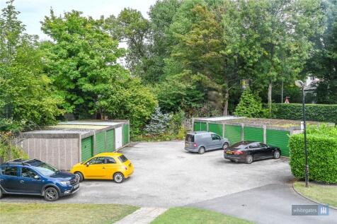 Garage/Parking