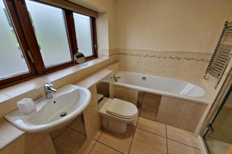 Ensuite 2
