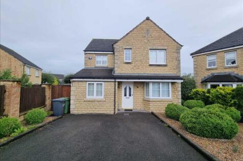 4 Bedroom Detached for Rent
