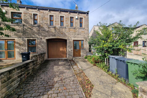 3 Bed Semi-Detached Property