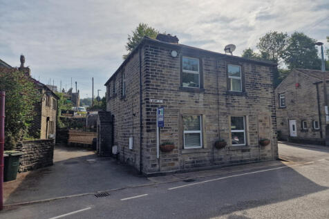 4 Bedroom Detached Property