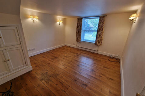 Living/dining room