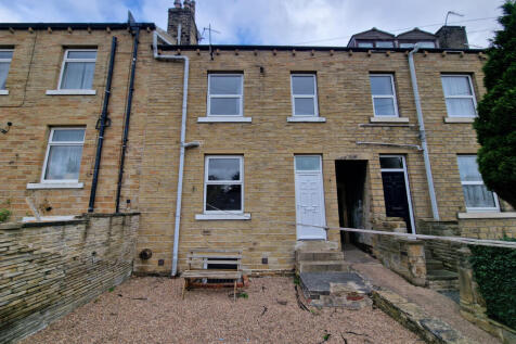 3 Bedroom rear terrace property