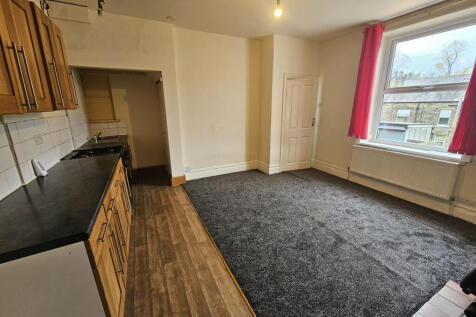 Living dining kitchen