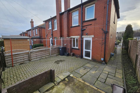 2 bedroom semi detached for rent