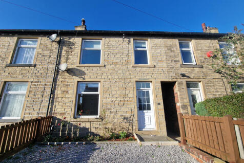 3 Bedroom Terraced for Rent