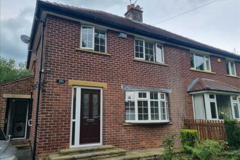 3 Bedroom Semi Detached for Rent