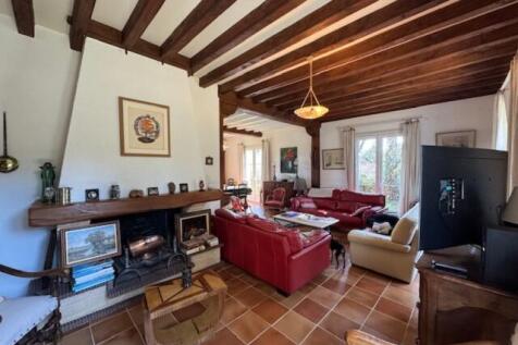 Property Image 8