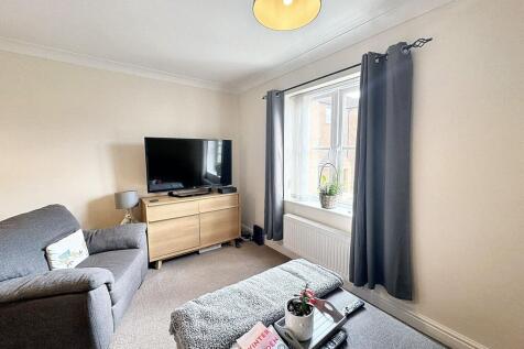 Lounge 2