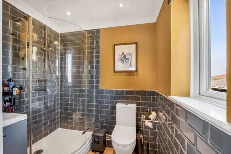 Bedroom 3 En-Suite