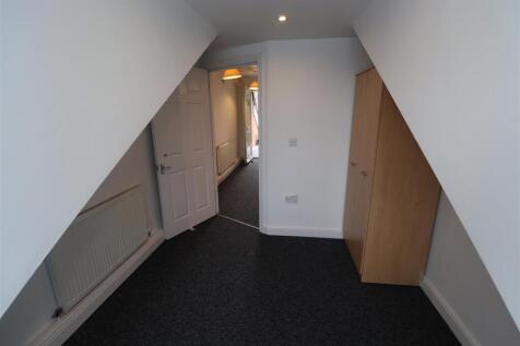 Ardea Court 17 2205 (11).JPG
