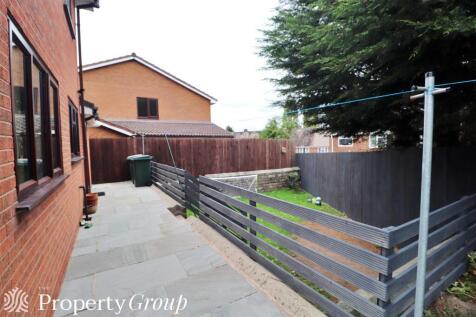 Heywood Close 8 2510 (68).JPG