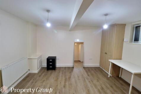 Stoke Green 23 Flat 3 2510 (10).JPG