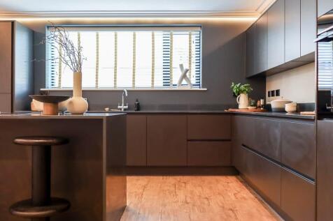 Show home 