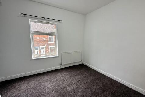 Front bedroom