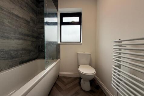 Upstairs bathroom