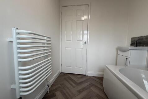 Upstairs bathroom