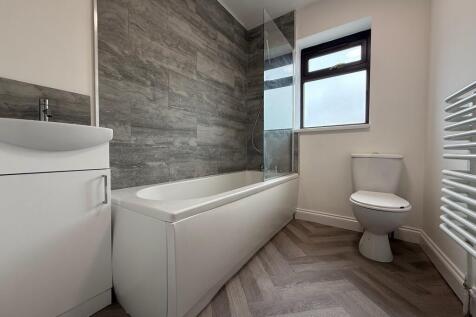 Upstairs bathroom