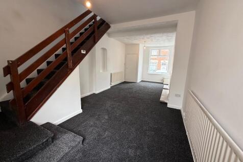 Spacious Lounge