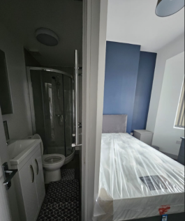 Bed room 1