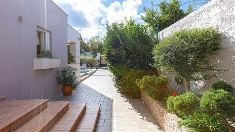 Property Image 44