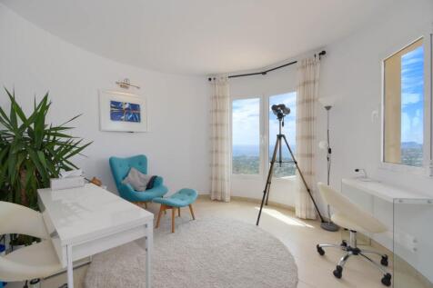 Property Image 47