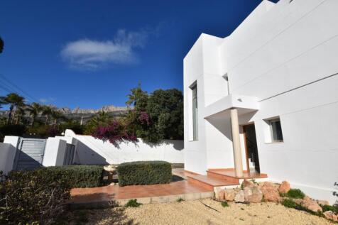 Property Image 4