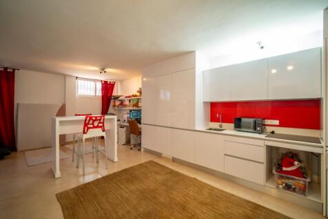 Property Image 34