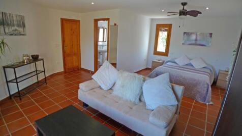 Property Image 64