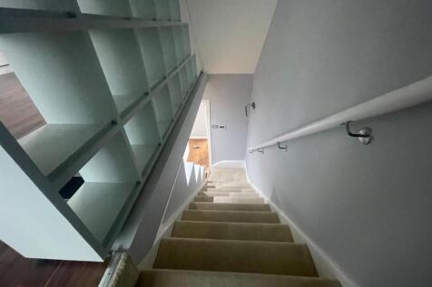 WhatsApp Image 2025-03-14 at 17.31.27.jpeg