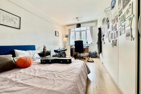 Room 5.1.jpg