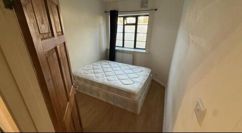 WhatsApp Image 2025-12-12 at 10.51.35 (4).jpeg