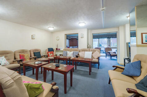 Communal Lounge