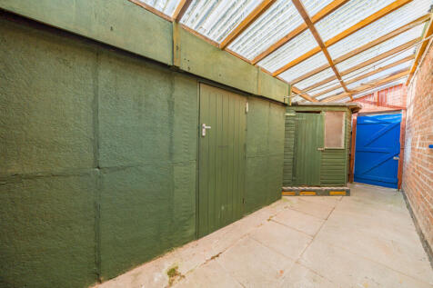 Enclosed Side Entry