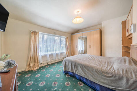 1358383-13-68e7f2...