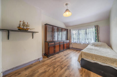 1358383-12-68e7f2...